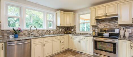 Microwave, oven, stovetop, dishwasher