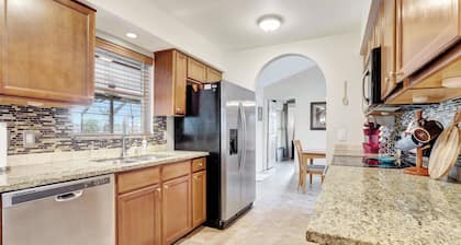 Pool  Side  Paradise in Southwest Cape Coral NO CHARGE HEATED POOL fenced yard