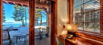 Hyggeligt Lakefront Hjem - Skridt til Lake Tahoe - 3BR / 3BA - Betagende udsigt