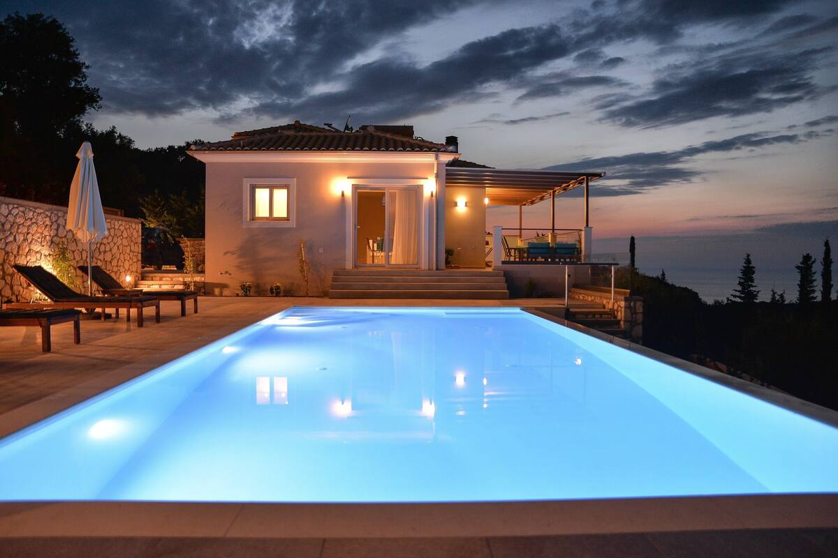 Luxury-Villa (Alina) | Eigener Pool