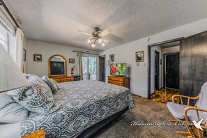 3 dormitoris, planxa i posts de planxar, wifi gratuïta i roba de llit 