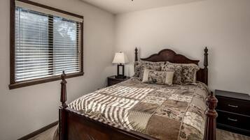 3 bedrooms, free WiFi, bed sheets