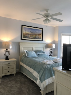 3 chambres, fer et planche à repasser, Wi-Fi gratuit, draps fournis