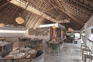 Breakfast and dinner served, Indian cuisine - Casa Hormiga (Bacalar)