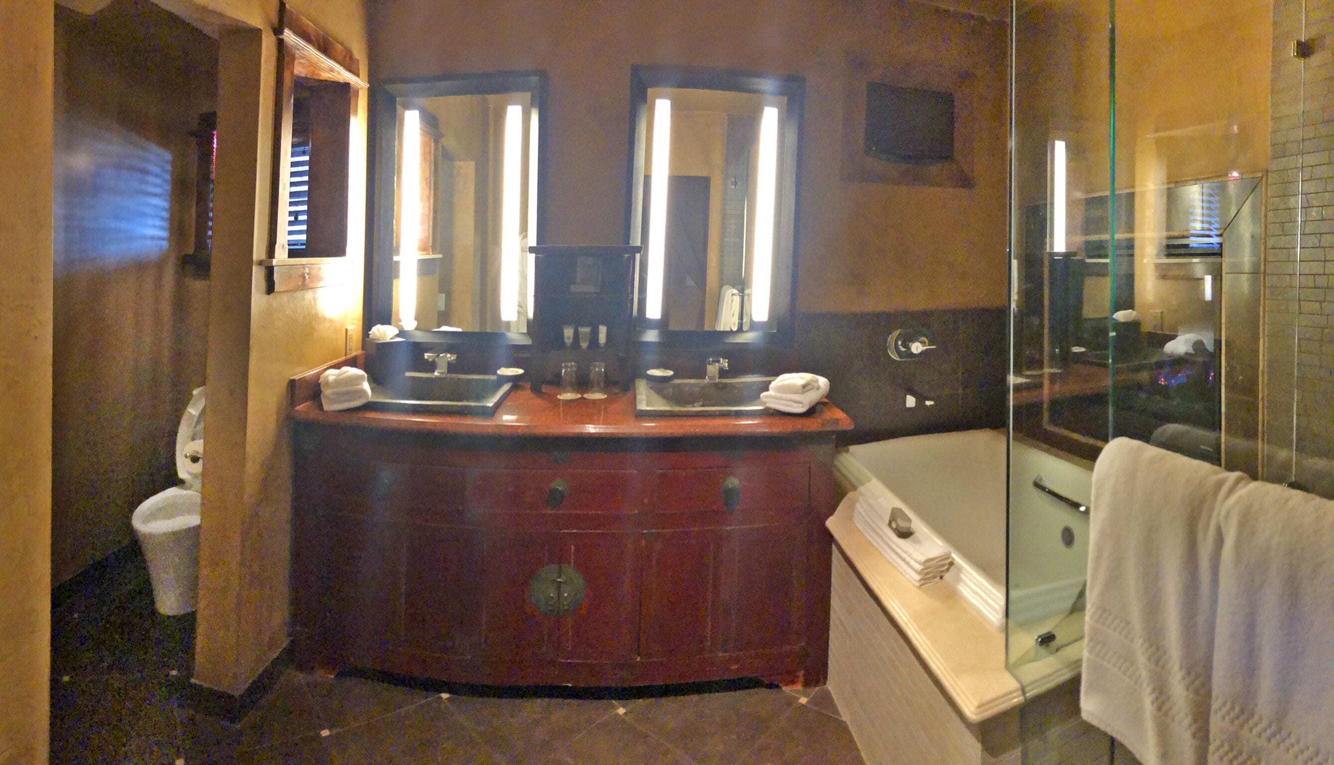 free toiletries, bathrobes, towels