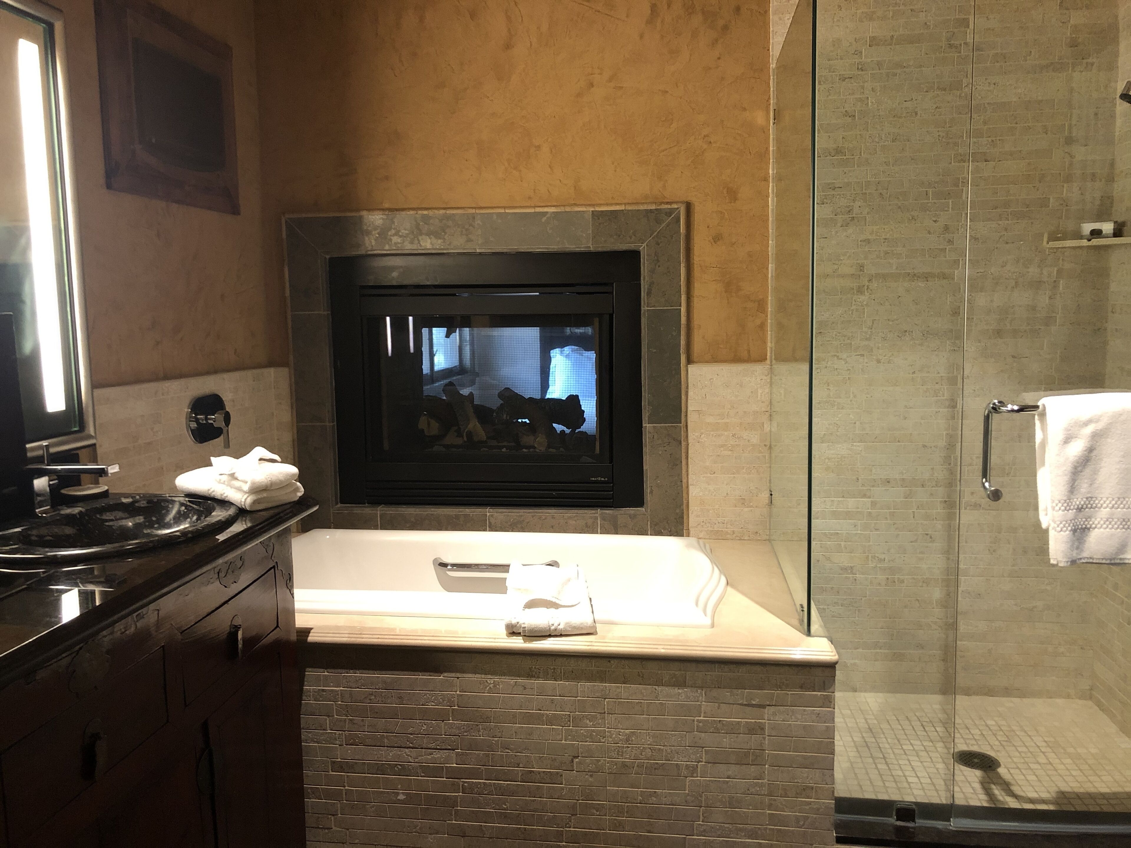 free toiletries, bathrobes, towels