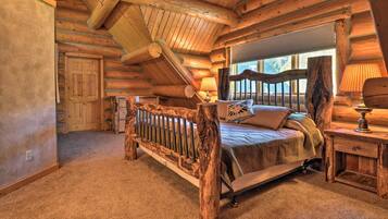 6 bedrooms, iron/ironing board, travel cot, Internet