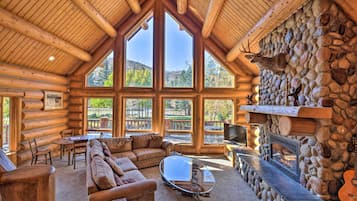 TV, fireplace, DVD player, offices