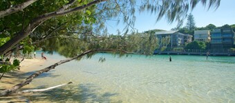 Cotton Beach - Beachfront Villa w/ Private Pool - Paradise Casuarina