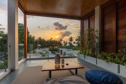 Zee Luxury Boutique Hotel