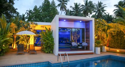 Zee Luxury Boutique Hotel