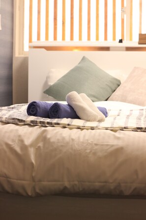 Interior - Xiaoningge (Osaka)