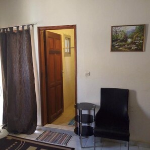 Interior - LAKEZA the comfort of the teranga (Dakar)