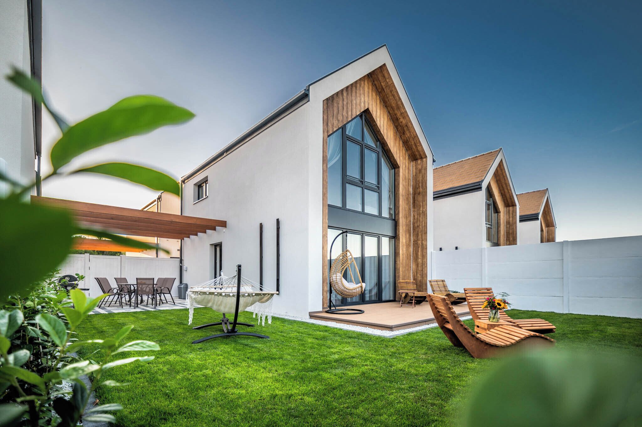 Familienchalet | Wohnbereich | 42-Zoll-LED-Fernseher mit Kabelempfang, Fernseher