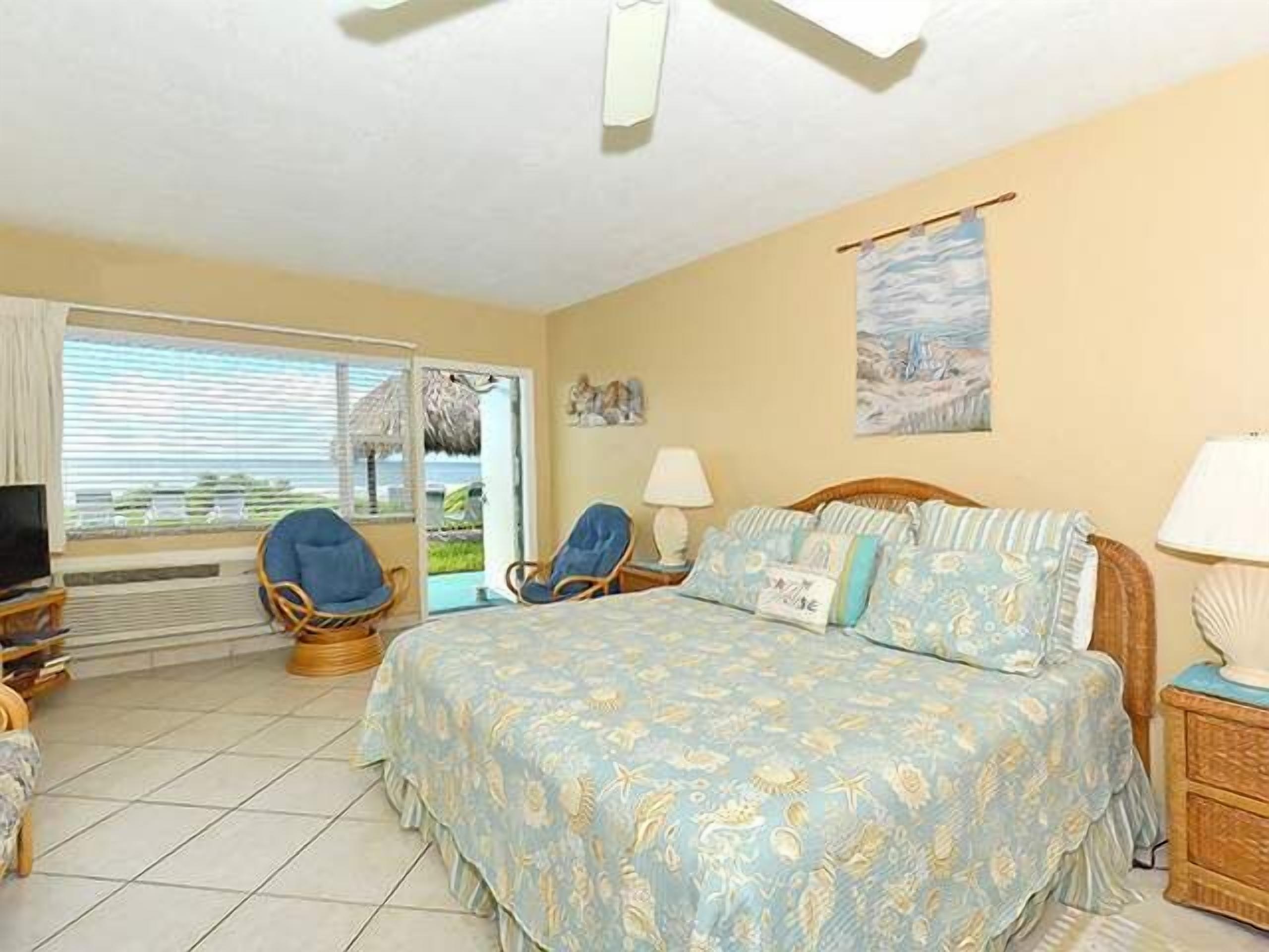 227 STUDIO - Diplomat Beach Resort