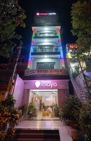 Fachada del alojamiento - Noche