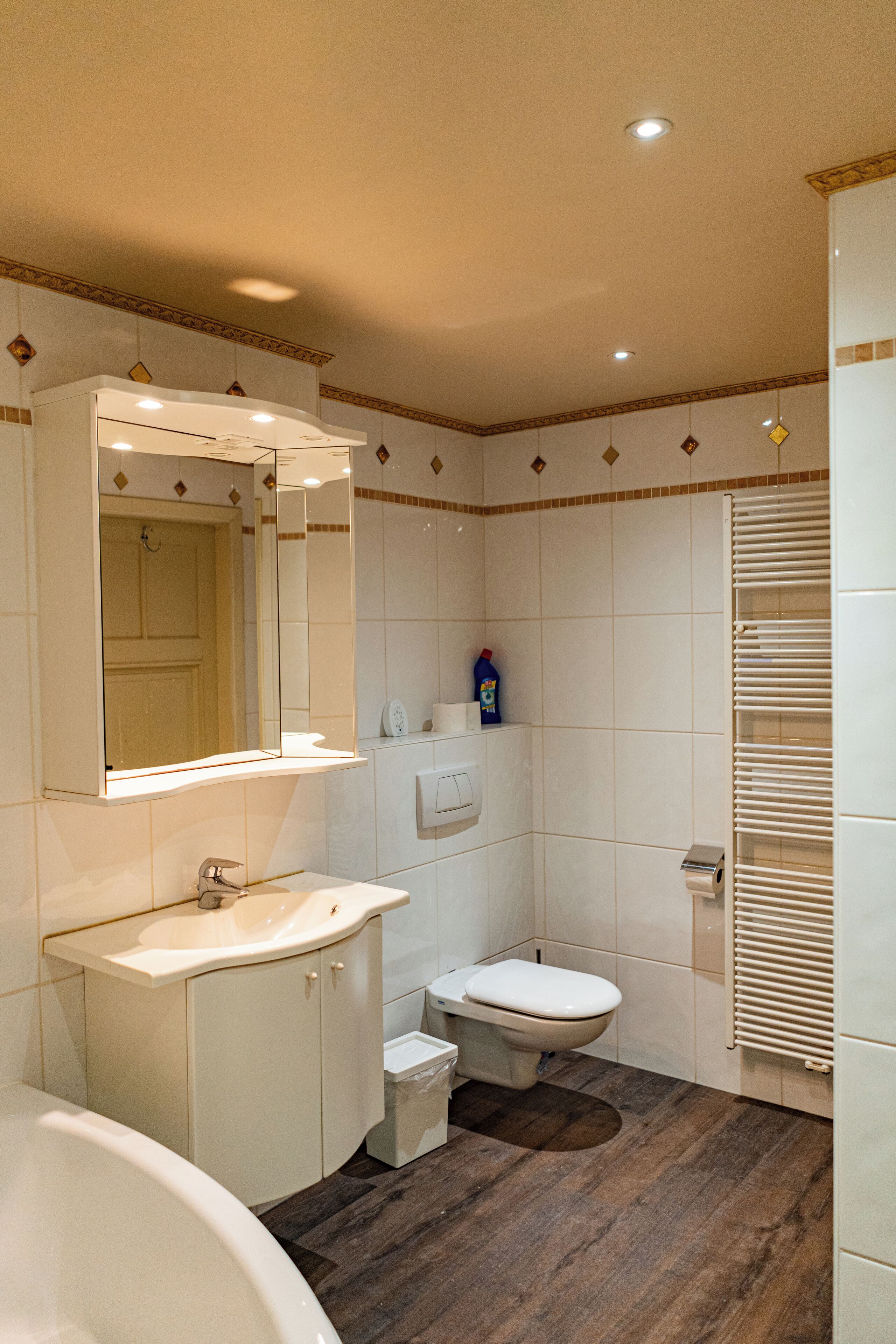 Departamento Confort | Baño | Secadora de cabello, toallas, jabón, shampoo 