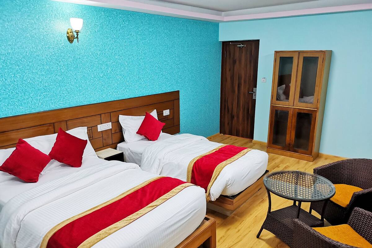 14 bedrooms, soundproofing, iron/ironing board, free WiFi