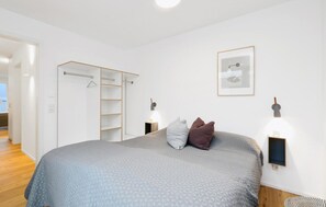 2 bedrooms, free WiFi, bed sheets