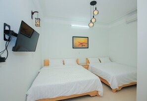 9 bedrooms, free WiFi