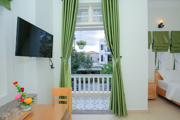 9 bedrooms, free WiFi