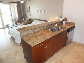 In-room safe, iron/ironing board, free WiFi, bed sheets