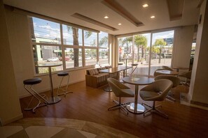 Bar (on property) - Zago Hotel (Lages)