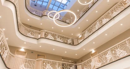 Emerald Suites