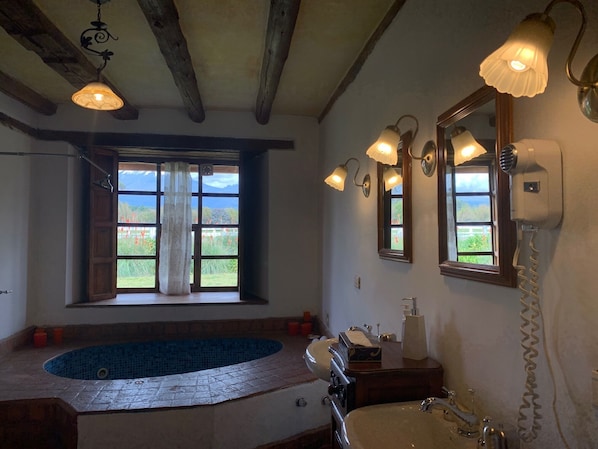 Panoramic Suite Cotopaxi | Bathroom