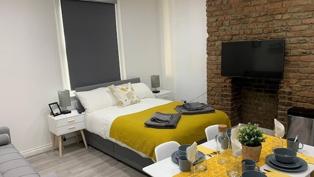 Ảnh chưa phân loại, 1 trong số 3 ảnh, nút