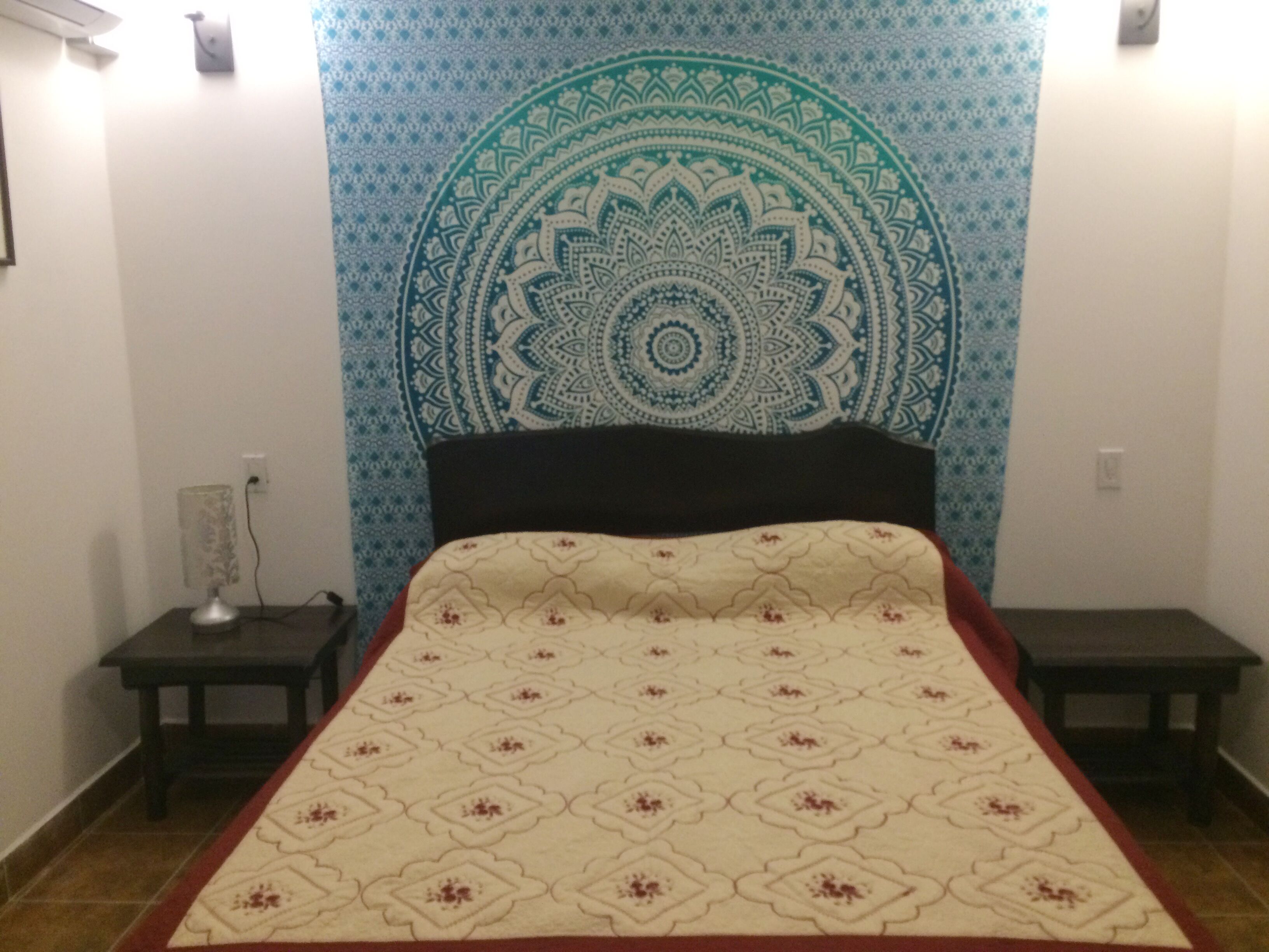 1 slaapkamer, een bureau, een strijkplank/strijkijzer, gratis wifi