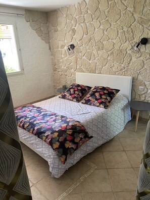 4 bedrooms, free WiFi