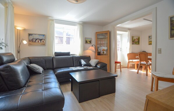 Smart TV, DVD player