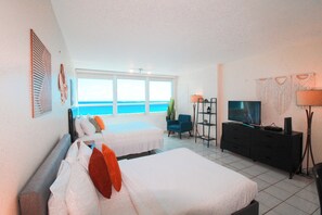 Iron/ironing board, WiFi, bed sheets - Castle 1733 Oceanfront Studio with pool, beach access, free parking, gym, tennis and more! (Miami Beach)