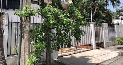 Private apartment in Cancun Centre near bus station, markets & beach.