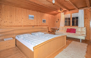 4 slaapkamers, reisbedje, gratis wifi, beddengoed