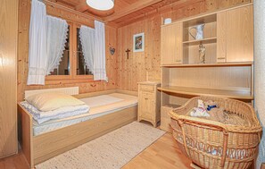 4 chambres, lit de bébé portatif, accès au Wi-Fi (inclus)