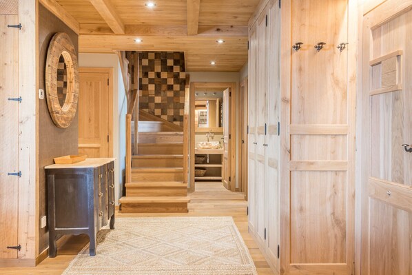 Unclassified image, 1 of 54, button