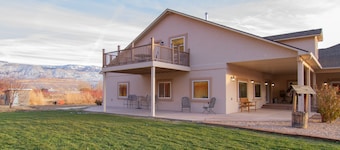 Solid Ground Orchard on the Fruit and Wine Byway in Palisade