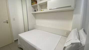 Apartamento | Roupas de cama premium, individualmente decorados