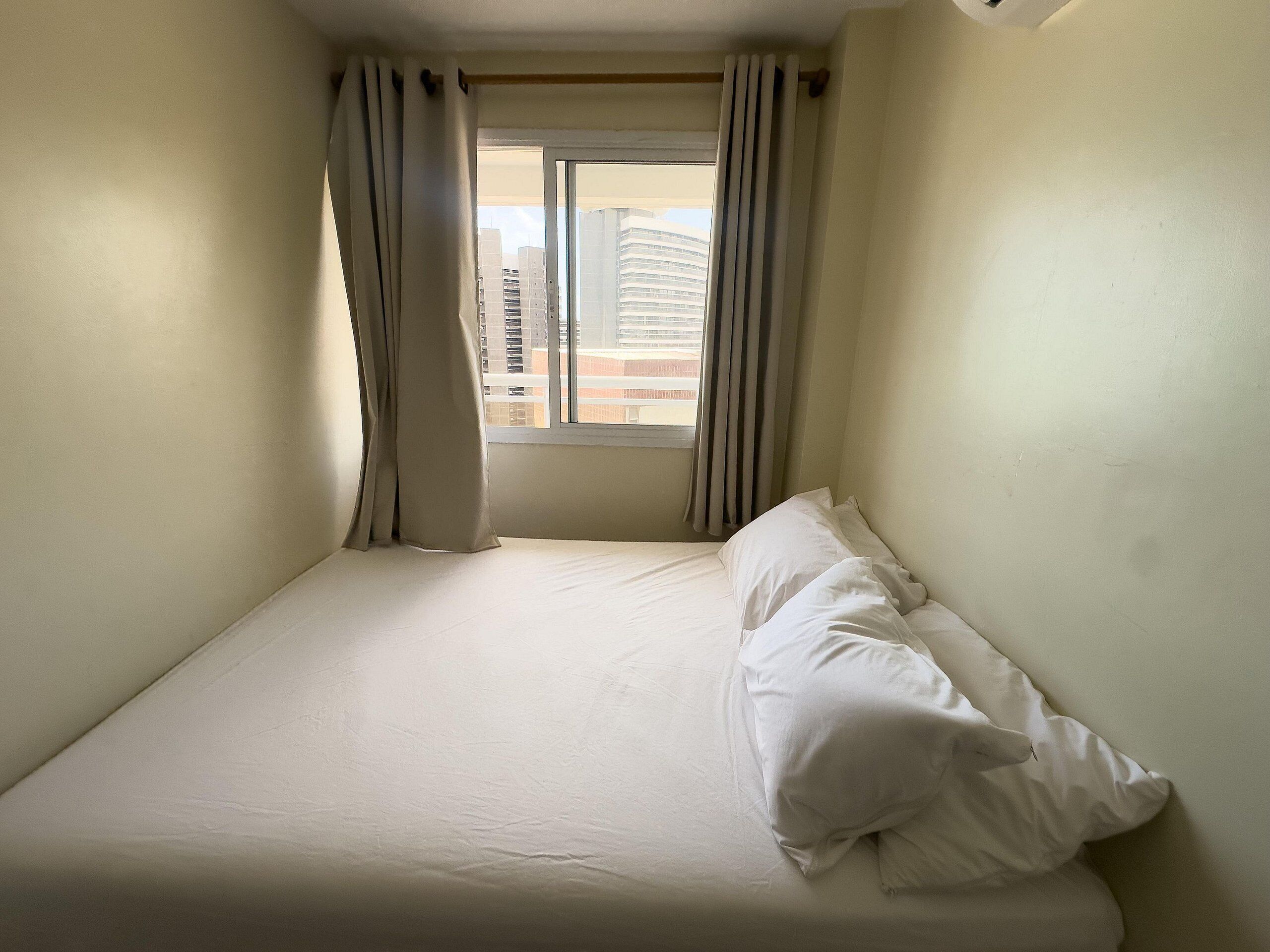 Apartment | Premium bedding, individually decorated, individually furnished, desk