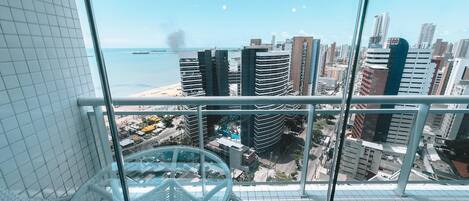 Elite-Apartment, 2 Schlafzimmer, eingeschrÀnkter Meerblick | UnterkunftsgelÀnde