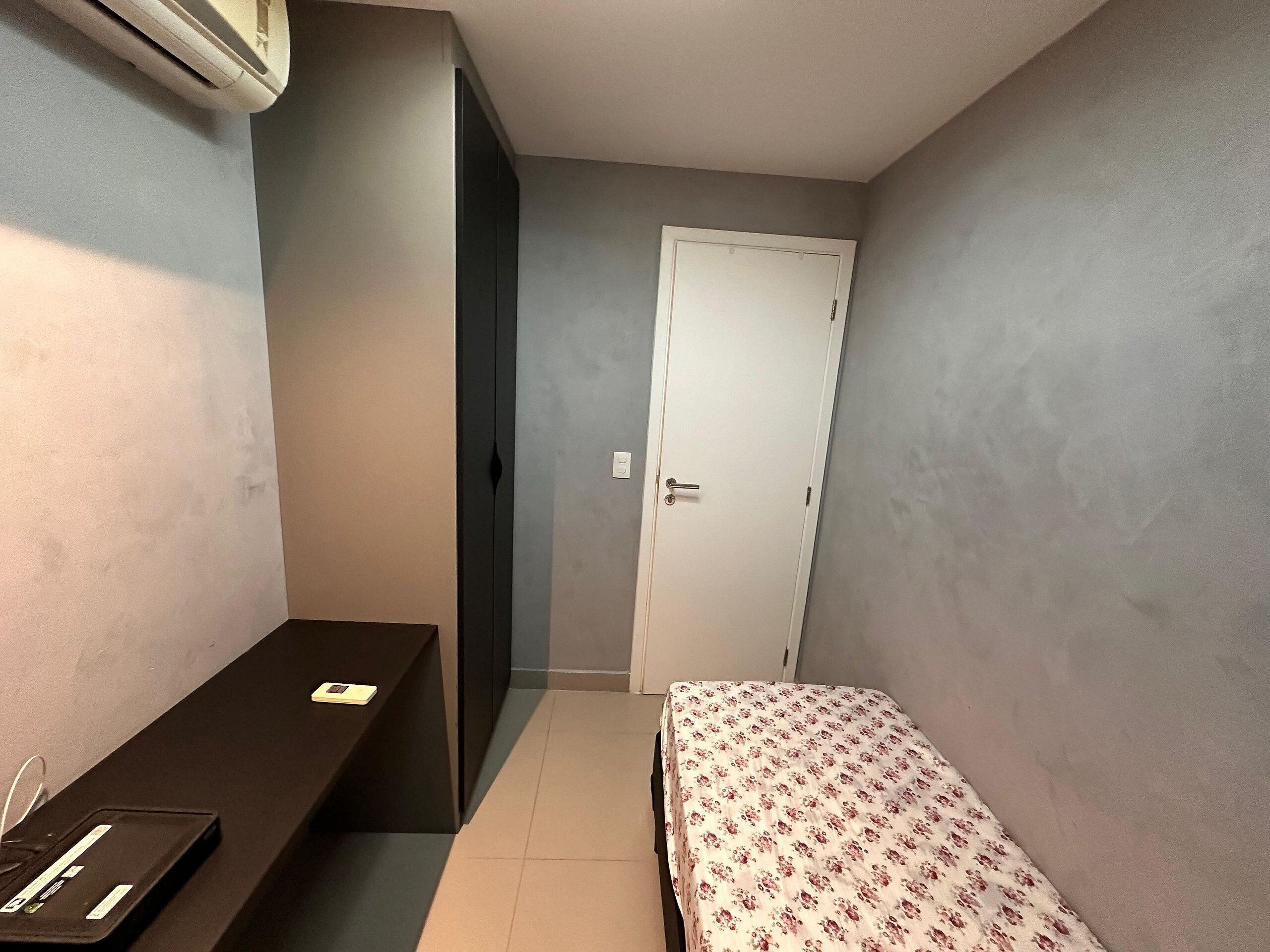 Apartment | Premium bedding, desk, laptop workspace, soundproofing