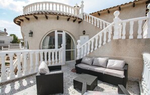 Terrace/patio - Stunning home in San Miguel de Salinas (San Miguel de Salinas)
