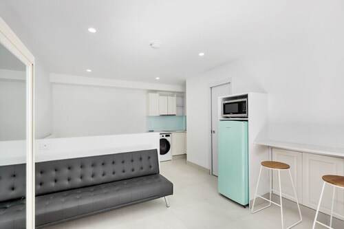 New studio apartment in Surry Hills