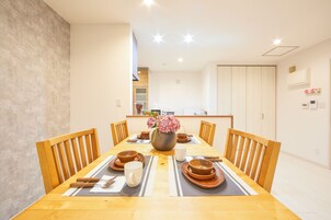 Casa (Private Vacation Home) | Servicio de comidas en la habitación