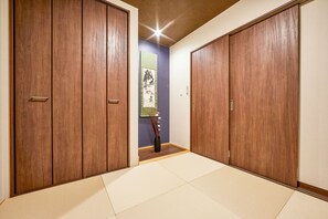Villa, 2 habitaciones | 2 dormitorios, edredones de plumas, wifi gratis y ropa de cama