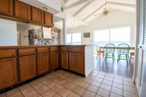 Interior - Beautiful Crystal Lake Waterfront, Central AC, Dock, Kayaks, Paddleboards (Frankfort)
