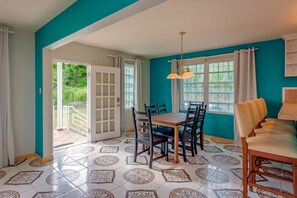 Dining - Secluded OCEAN VIEW 2 bed 2 bath Home, convenient to Ceiba Ferry. King and Queen (Ceiba)