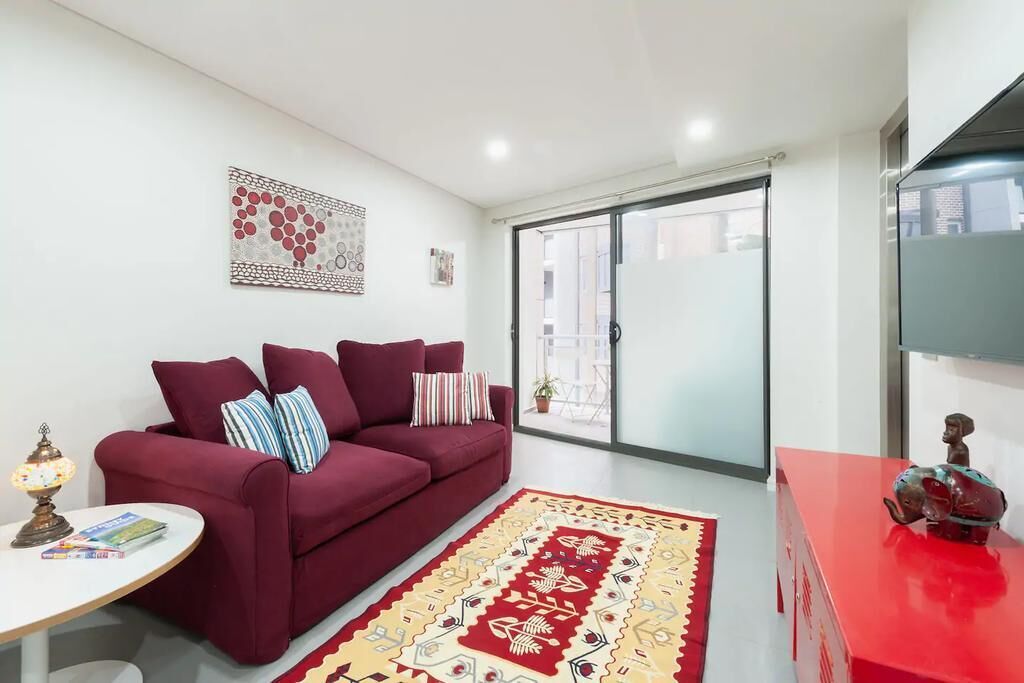 City Stay, Darling Harbour, modern  apartment